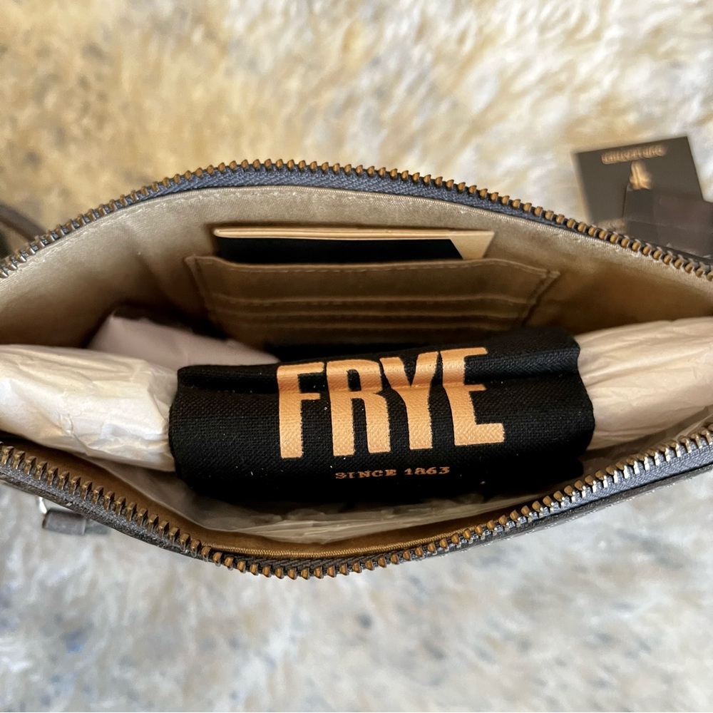 Frye Leather Melissa Crossbody Wristlet